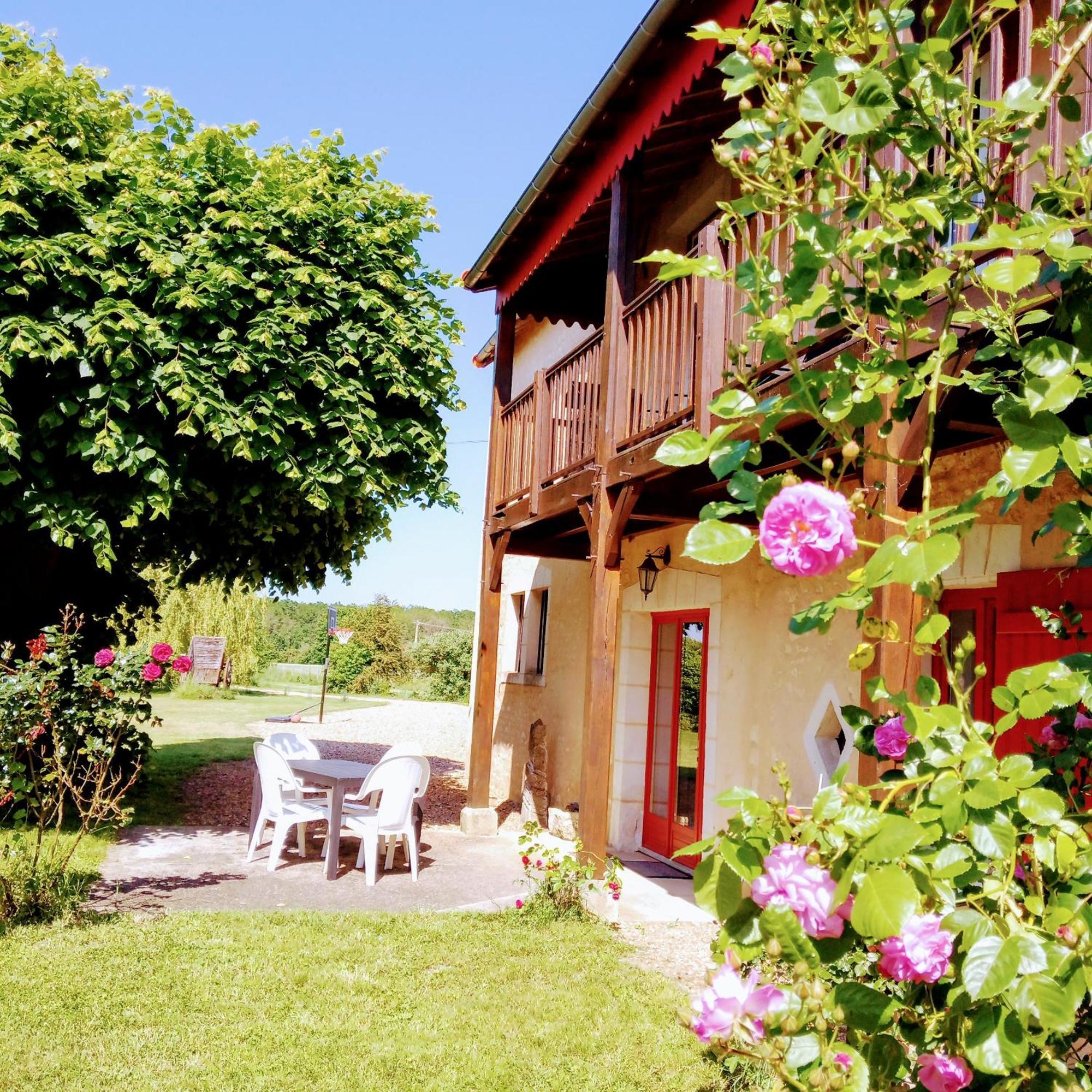 Au Repos Des Elfes Villa Braye-sous-Faye Exterior photo